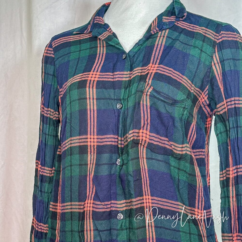 Old Navy Relaxed Soft-Washed Classic Shirt Plaid - Picture 5 of 10
